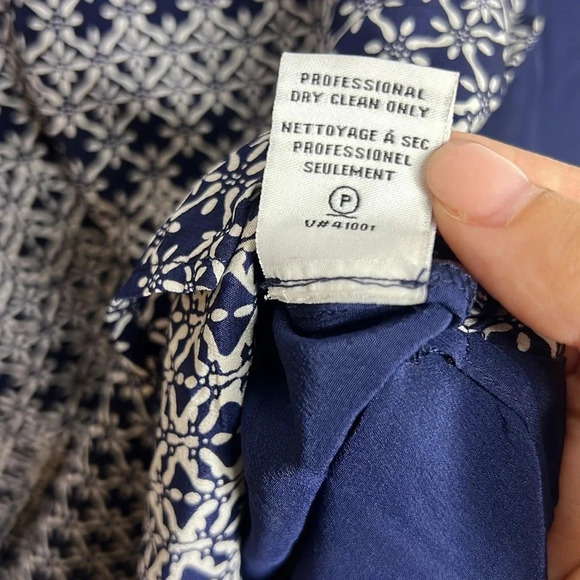 Diane Von Furstenberg Louisa 100% Silk Patterned Color block Popover Blouse - Picture 12 of 13